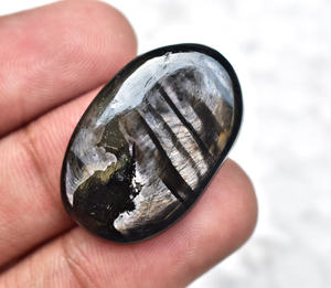 Cabochons en pierre naturelle d'hypersthène noir-gris de formes variées pour la fabrication de bijoux de guérison, disponibles dans toutes les tailles. - Product Image 4