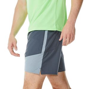 ชุดวอร์มกันลมแบบมีฮู้ด ดีไซน์ล่าสุด สำหรับฤดูหนาว ไซส์พลัส แห้งเร็ว สวมใส่สบาย  สามารถปรับแต่งสีและโลโก้ได้ ชุดวอร์มกันลมสำหรับผู้ชาย - Product Image 5