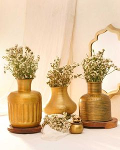 Pot de fleurs en métal noir Homesake avec design martelé au meilleur prix - Product Image 4