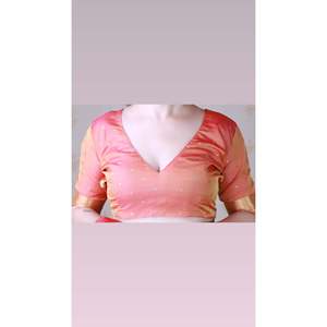 Sari en soie douce couleur pêche Elite Weaves avec robe de bal tissée Zari Kamdhenu Weaves 650g - Product Image 1