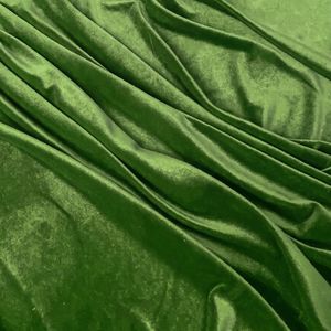 Tissu en velours 100 % polyester vert perroquet de qualité supérieure, 130 GSM, tissage uni, respirant, séchage rapide, pour robes de luxe, rideaux et vêtements pour filles - Product Image 5