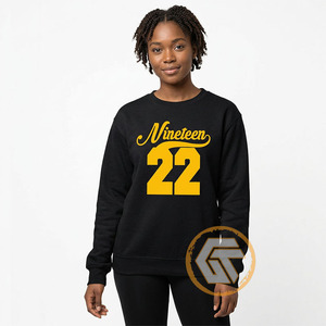 Sweat-shirt décontracté à manches longues pour femme, col rond, en molleton de coton écologique noir, avec imprimé lettres jaunes 'Nineteen 22' sur le devant - Product Image 4