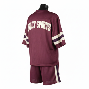 Conjunto de pantalones cortos deportivos de malla premium para mujer, tela transpirable, tono burdeos, panel con franja en la manga, logo estampado, conjuntos para mujer, 100% algodón - Product Image 5