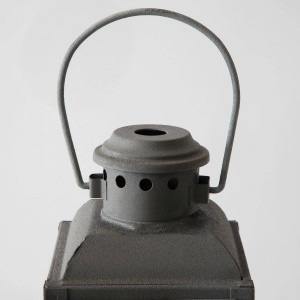 Lámpara Jali de Metal Negro Estilo Vintage con Trabajos de Calado, Ideal para Decoración de Balcones e Iluminación Ambiental Nocturna, Venta al por Mayor desde India - Product Image 4