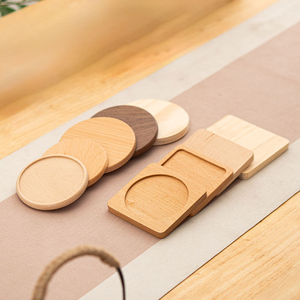 Ensemble de sous-verres en bois de hêtre lisse avec rainure pour le jus, sous-verres ronds et carrés sans éclats pour tasses à thé, protection de table basse - Product Image 1
