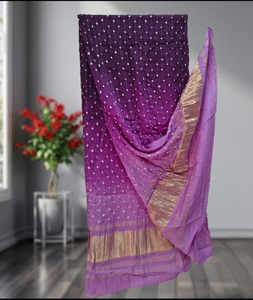 Dupatta Bandhani Rajasthani Hecha a Mano con Diseño Étnico Tradicional Tie Dye - Product Image 2