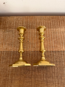Vintage <b>Brass</b> <b>Candlesticks</b> Set of 2 <b>Antique</b> Style <b>Brass</b> Candle Holders Decorative Taper Candle Stands Classic Tabletop - Product Image 6