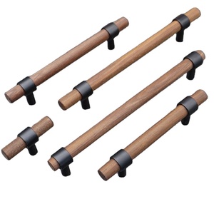 CraftWood Heritage - Pomos de Puerta de Madera Natural Pulidos a Mano, Impermeables, Tiradores de Armario, Decoración Atemporal, Distintivos - Product Image 4