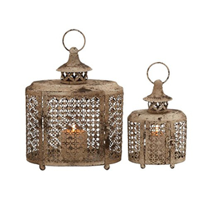 Farol de Metal Cuadrado Blanco con Acabado Desgastado, Decoración Rústica para el Hogar, Centro de Mesa Colgante con Flores de Lavanda Artificiales - Product Image 4