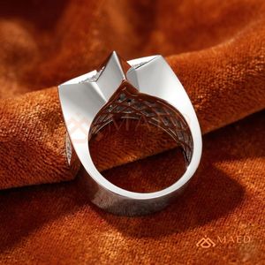 Luxurious 925 Silver Solitaire <b>Ring</b> Heart Shaped Zircon <b>Crystal</b> Anniversary Gift Sterling Silver Fine Jewellery - Product Image 4