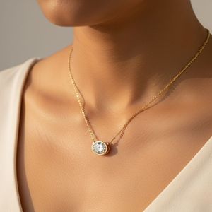 Collier solitaire ovale 7.00 CTW serti clos avec diamant de laboratoire, plaqué or 9 carats, certifié IGI, bijoux de luxe - Product Image 6