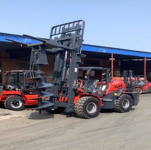 Factory Wholesale Customizable <b>Small</b> Forklift 6 Ton 4x4 Four Wheels All Terrain Forklift Lifting Truck Portable Diesel Forklift - Product Image 4