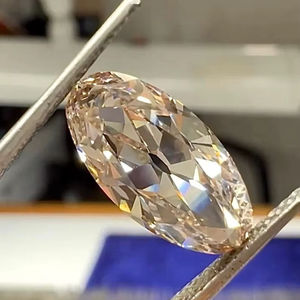 Diamante CVD de corte Moval de 3.02 quilates, color marrón elegante, certificado por IGI, cultivado en laboratorio, pulido a mano en India, para la fabricación de joyas y anillos. - Product Image 1