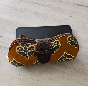 Étui à lunettes en tissu imprimé coton, pochette souple pour lunettes, étui de rangement pour femmes et hommes, accessoires de voyage, de vacances et de plein air - Product Image 3