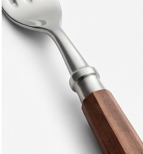 Ensemble de couverts minimalistes avec manches en bois, couteau et fourchette en acier inoxydable, compatibles lave-vaisselle, pour les dîners de mariage - Product Image 2
