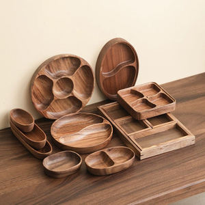 Bandeja de Madera Hecha a Mano de Primera Calidad para Servir Frutos Secos con Múltiples Compartimentos para una Cocina Elegante, Disponible a Buen Precio - Product Image 2