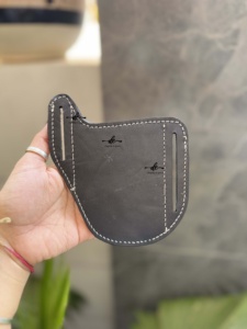 Porte-couteau en cuir véritable de l'Ouest Fourreau de couteau usiné avec plumes peintes à la main Housse de couteau Étui de transport - Product Image 2