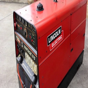 Soldadora Eléctrica Lincoln 575 de Primera Calidad, Accionada por Motor, para Trabajos Pesados de Fabricación, Construcción y Reparación - Product Image 6