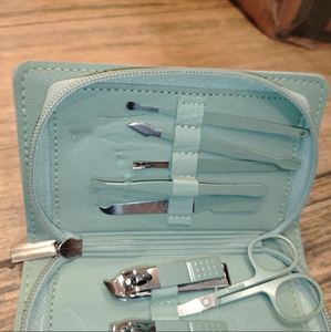 Ensemble de manucure en acier inoxydable, coupe-ongles, kit de pédicure, kit de soin complet pour les mains, les pieds et le visage, outils professionnels, logo personnalisé - Product Image 2