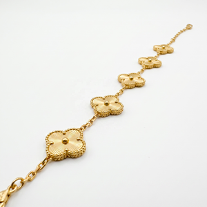 Nueva Pulsera de Moda con Dije de Trébol Chapado en Oro Premium para Mujer, Joyería de Moda a Precio de Mayoreo - Product Image 1
