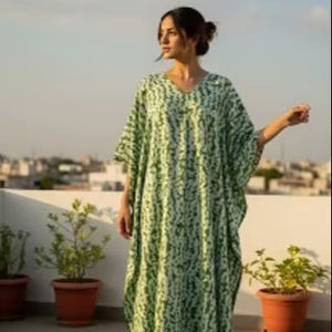 Venta al por Mayor de Caftanes Hechos a Mano con Tinte Natural, Estilo Bohemio, Cuello en V, Manga Larga, Holgados, de Algodón para Mujer - Product Image 1