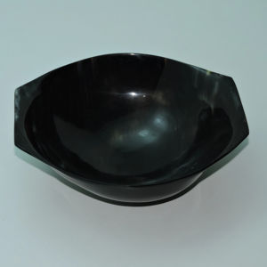 Bol décoratif tendance en véritable corne de buffle, bol de service en corne, saladier en corne à prix d'usine très avantageux - Product Image 1