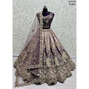 Collections de velours de vêtements de mariée indiens pour la mariée avec le travail de Zarkhan par Fabzone - Product Image 5