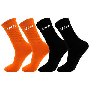 Chaussettes de compression personnalisées orange et noires en coton respirant, absorbant la transpiration, avec logo sur le bord, pour adultes, basketball, automne - Product Image 5