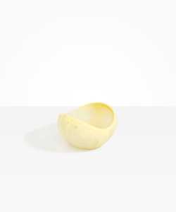 Veloura Nova Plato para Servir, Tazón de Resina Artística Premium para Ensaladas, para Hogares Elegantes, Restaurantes de Lujo y Mesas Modernas - Product Image 1