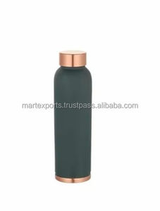 Elegante Botella de Agua de Cobre para la Hidratación Diaria, Calidad Premium, Reutilizable, Ecológica, Apta para Agua Hirviendo, Ideal para Viajes - Product Image 3