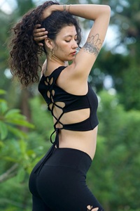 <b>Women's</b> <b>Black</b> Lace Up Backless Crop <b>Tank</b> <b>Top</b> Sleeveless Crew Neck Gym Yoga Training Sport Shirt - Product Image 3