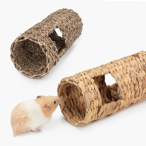 Túnel para conejos de jacinto de agua natural vietnamita, tejido a mano, juguete masticable ecológico para conejillos de indias y animales pequeños, escondite para mascotas - Product Image 1