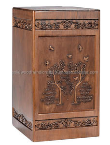 Urne funéraire en bois artisanale pour cendres d'adultes, urnes funéraires de haute qualité pour enterrement. - Product Image 4