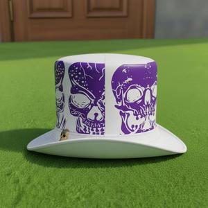 Sombrero de copa unisex de cuero blanco hecho a mano de alta calidad con calaveras moradas, estilo gótico steampunk, para cosplay y festivales. - Product Image 3