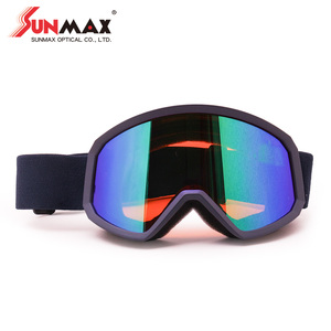 แว่นตาสกีสำหรับเด็กพร้อมเลนส์ทรงกระบอกเพื่อการมองเห็นที่ชัดเจนและความสบาย - Product Image 1