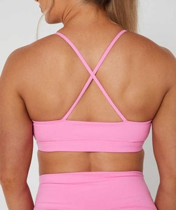 Conjunto Deportivo EnovStars para Mujer, Top Deportivo y Pantalones Cortos, Logotipo Frontal, Sensación Ligera, Nailon y Elastano, Secado Rápido, Cintura Alta, OEM, ODM, Marca Privada - Product Image 4