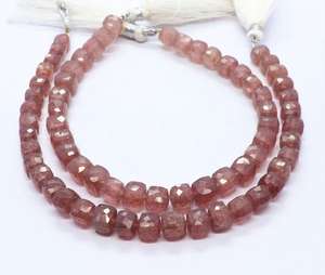 Cuentas facetadas de cuarzo fresa natural en forma de cubo 3D de 6-7 mm, cuentas de piedra preciosa de cuarzo fresa rojo de 8 pulgadas para la fabricación de joyería. - Product Image 1