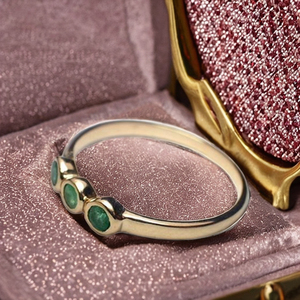 Anillo de compromiso de diseño de ancla con incrustaciones de Esmeralda chapado en oro de 14 quilates hecho a mano con ajuste de canal estilo étnico certificado Unisex - Product Image 2