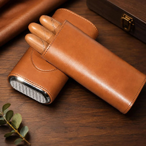 Étui à cigares en cuir de luxe avec coupe-cigares intégré, portefeuille de voyage en cuir avec coupe-cigares intégré, en vente en gros - Product Image 5