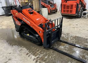 Kubota SCL1000 Crawler Skid Steer Loader Compact Track <b>Forklift</b> Loader for Landscaping Construction - Product Image 5