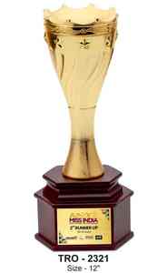 Base sólida para eventos de competición y trofeo de premio estilo copa clásica con acabado dorado - Product Image 2