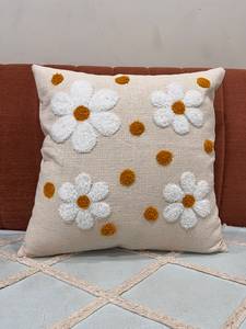 Hand-Tufted Daisy Floral Pattern Decorative <b>Cushion</b> <b>Cover</b> with Mustard Polka Dots - Product Image 3