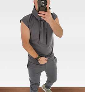Ensemble de survêtement décontracté pour femme, coupe ajustée, en coton, style sport, avec sweat à capuche et pantalon de jogging, collection automne, personnalisable, vente en gros, OEM - Product Image 1