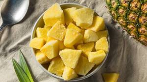Trozos de Piña Congelados Premium de Vietnam |   Fruta Tropical de Etiqueta Limpia para la Fabricación de Bebidas y Alimentos - Product Image 4