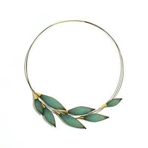 Guirnalda de Hojas de Malla Metálica de Latón Moderna, Decoración para Colgar en la Pared, Follaje Verde Azulado, Aro Decorativo, Arte Minimalista para Pared del Hogar - Product Image 1