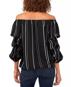 Blouse à rayures à épaules dénudées à manches 3/4 | Vince Camuto - Product Image 2
