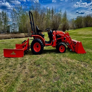 Vente en gros de tracteurs B2601 40 CV 4x4 avec moteur et pompe pour l'agriculture - Livraison rapide et haute productivité - Product Image 6