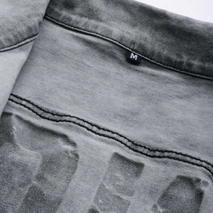 Veste en jean vintage pour homme, collection hiver, style streetwear de luxe, col montant, haute qualité, 100% coton, fabrication sur mesure. - Product Image 6