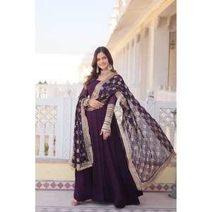 WAINE COLOUR READYMADE ALIA CUT ROBE avec DUPATTA SET-KKA-1070 Ensembles pour femmes - Product Image 6