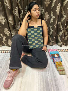 Elegante indio hecho a mano tela de cubierta dura Cierre de hilo seguro diarios Vintage colorido sin forro hoja reciclada diarios de viaje - Product Image 2